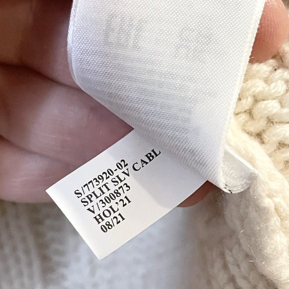 Banana Republic Merino-Cashmere Split-Sleeve Sweater Ivory Cowl Neck 773920 XS - Picture 9 of 9